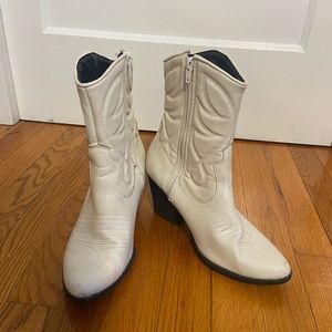 White Cowgirl Boots